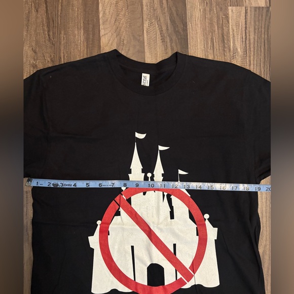 𝅺ALSTYLE women’s tshirt, medium, like new. - Picture 7 of 8